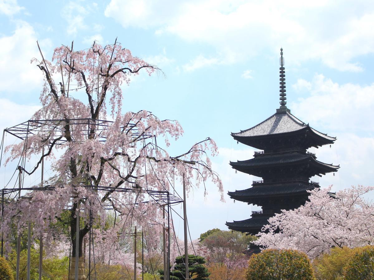 Wing International - Shijo Karasuma