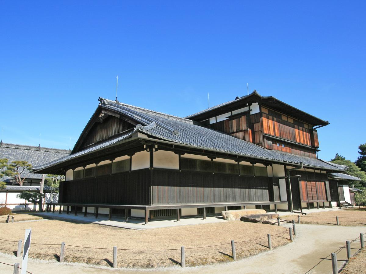Hotel Wing International - Shijo Karasuma 3*
