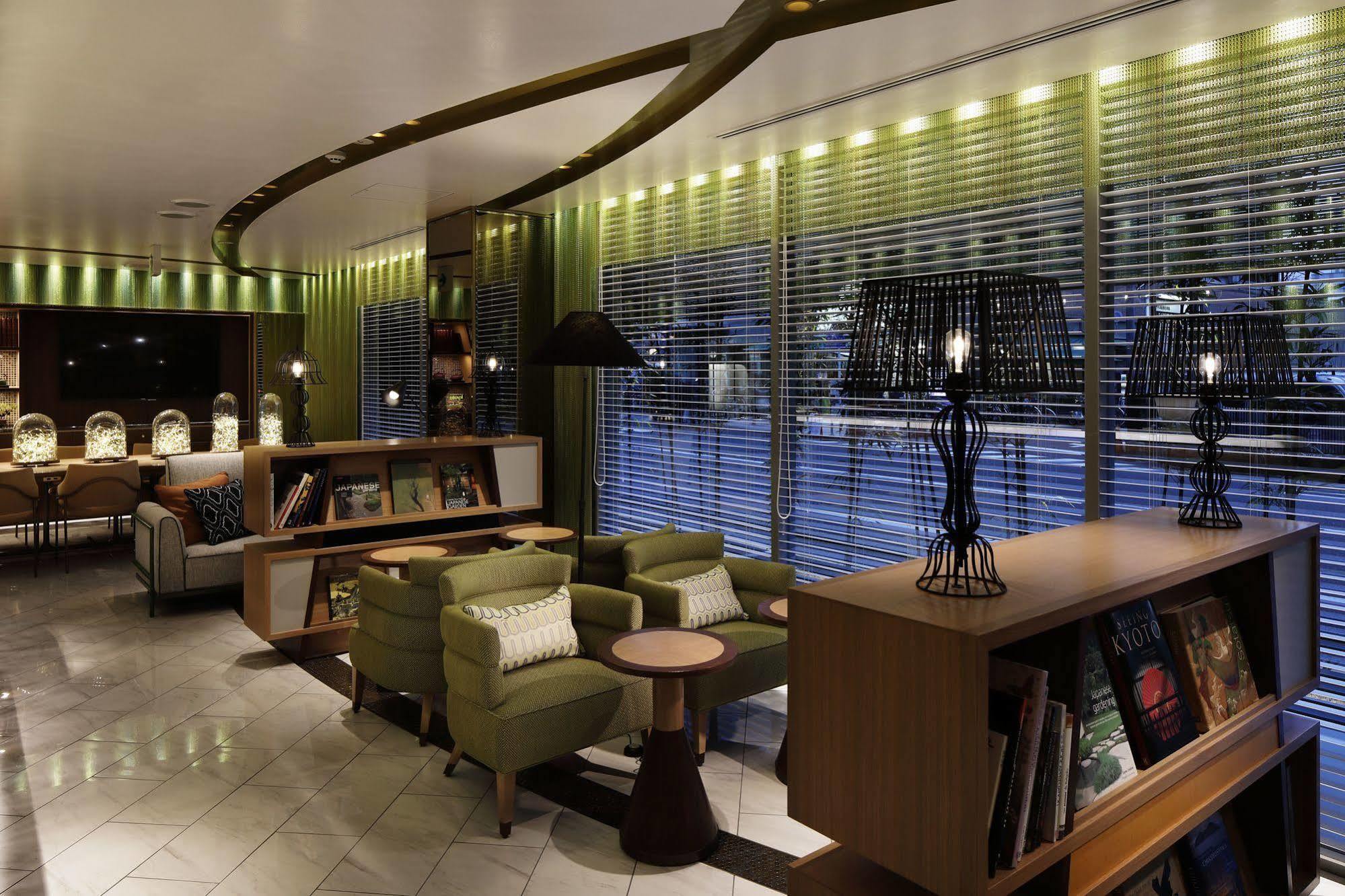 Hotel Tower Annex 4*