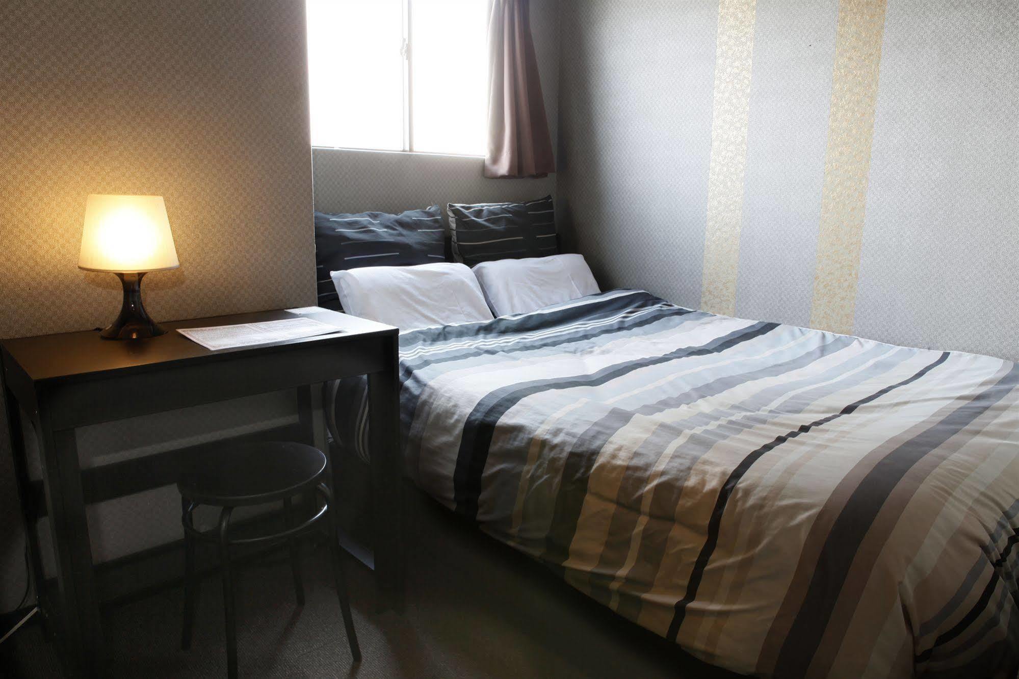 Khaosan Hostel *