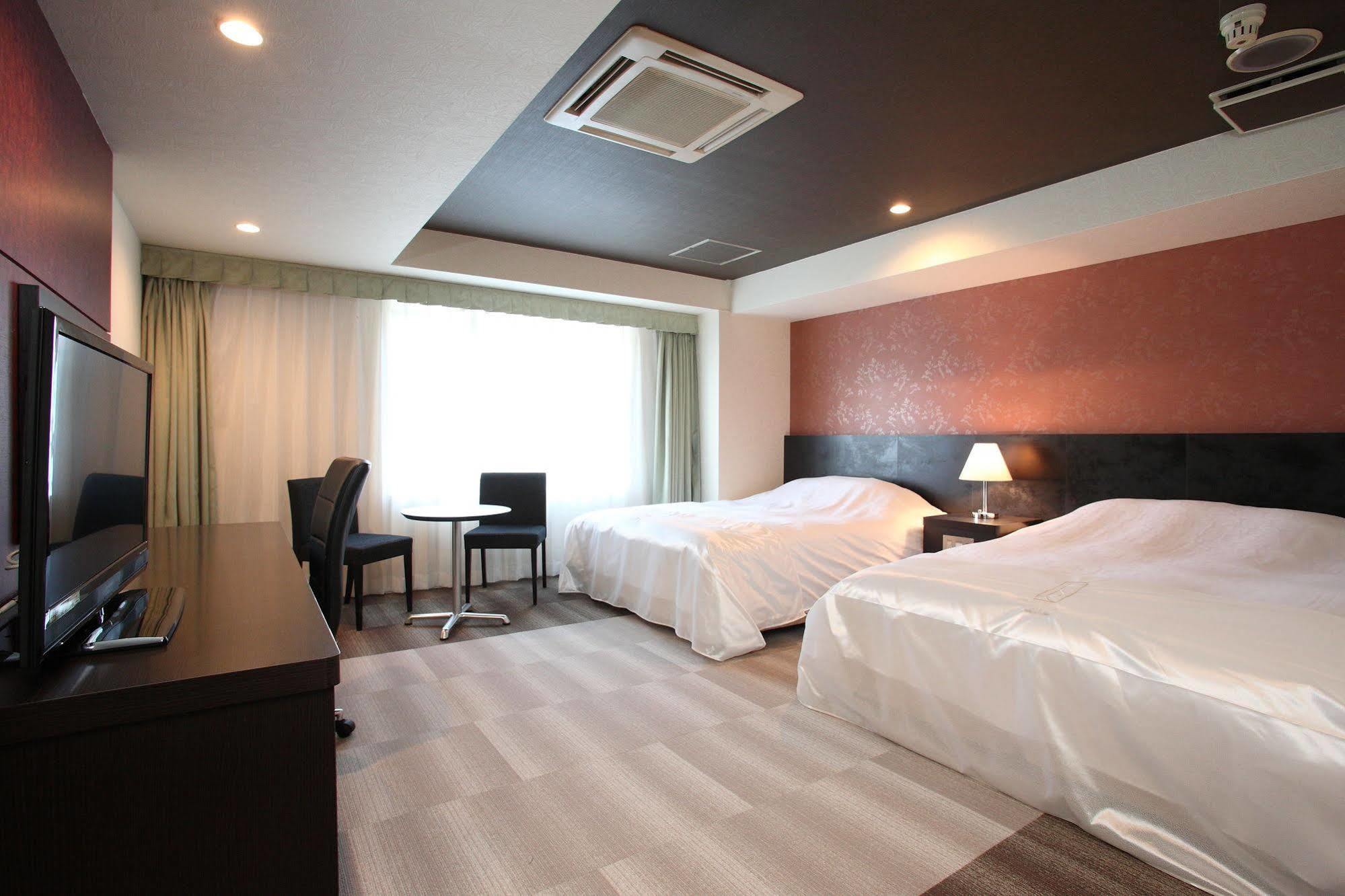 Sunline Gion Shijo