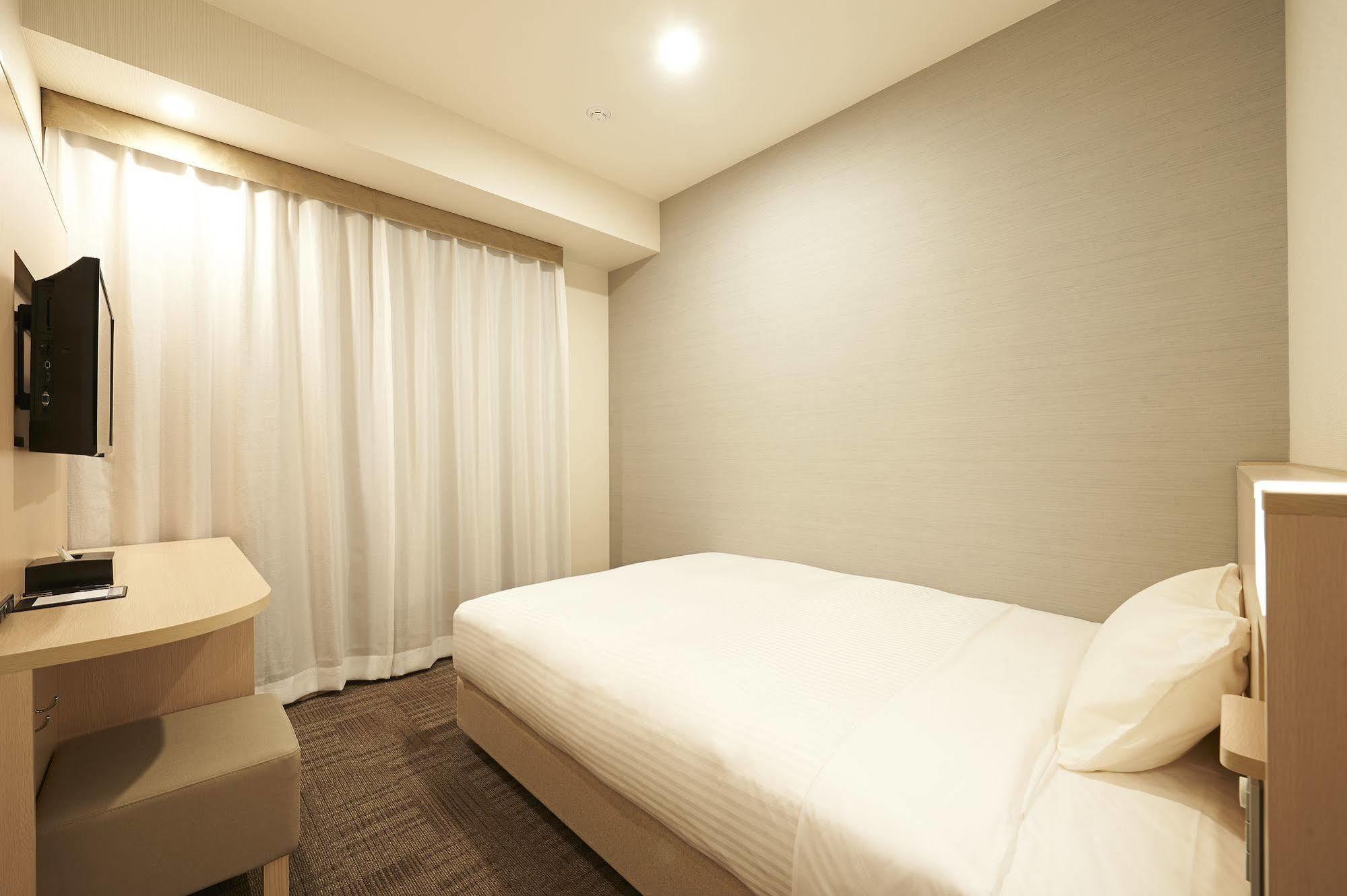 Sotetsu Fresa Kyoto-shijokarasuma Hotel 3*