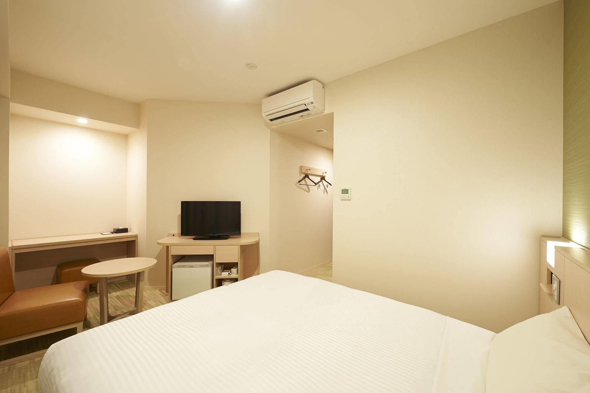 Sotetsu Fresa Kyoto-shijokarasuma Hotel