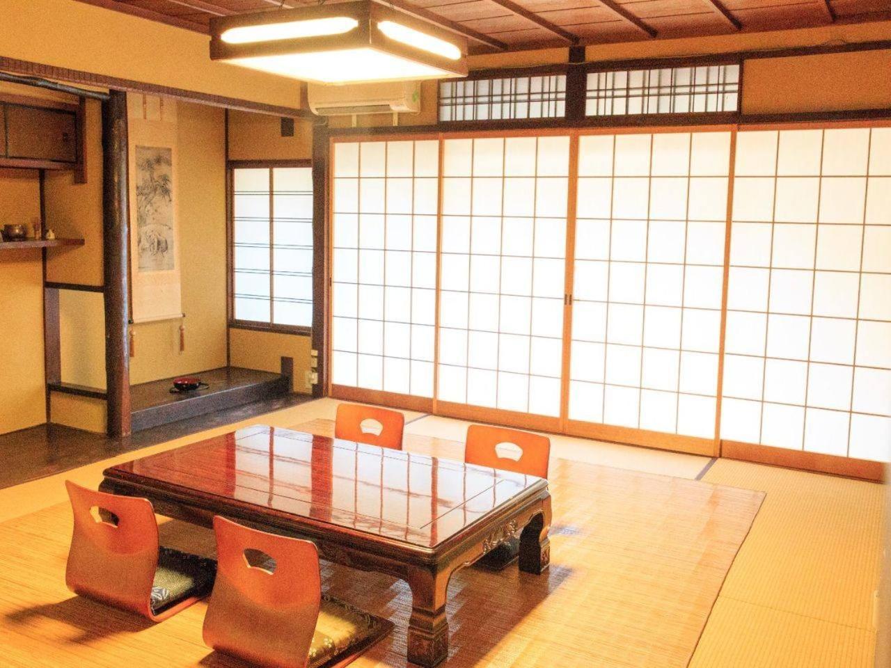 京都二条城近く京町屋120年の歴史に泊まる Villa Kyoto
