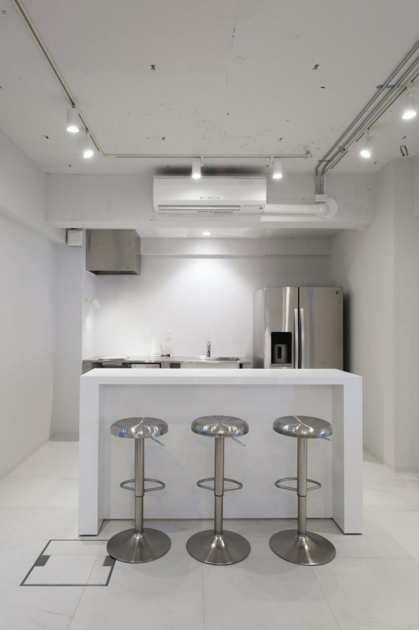 Tsukimi Capsule hotel
