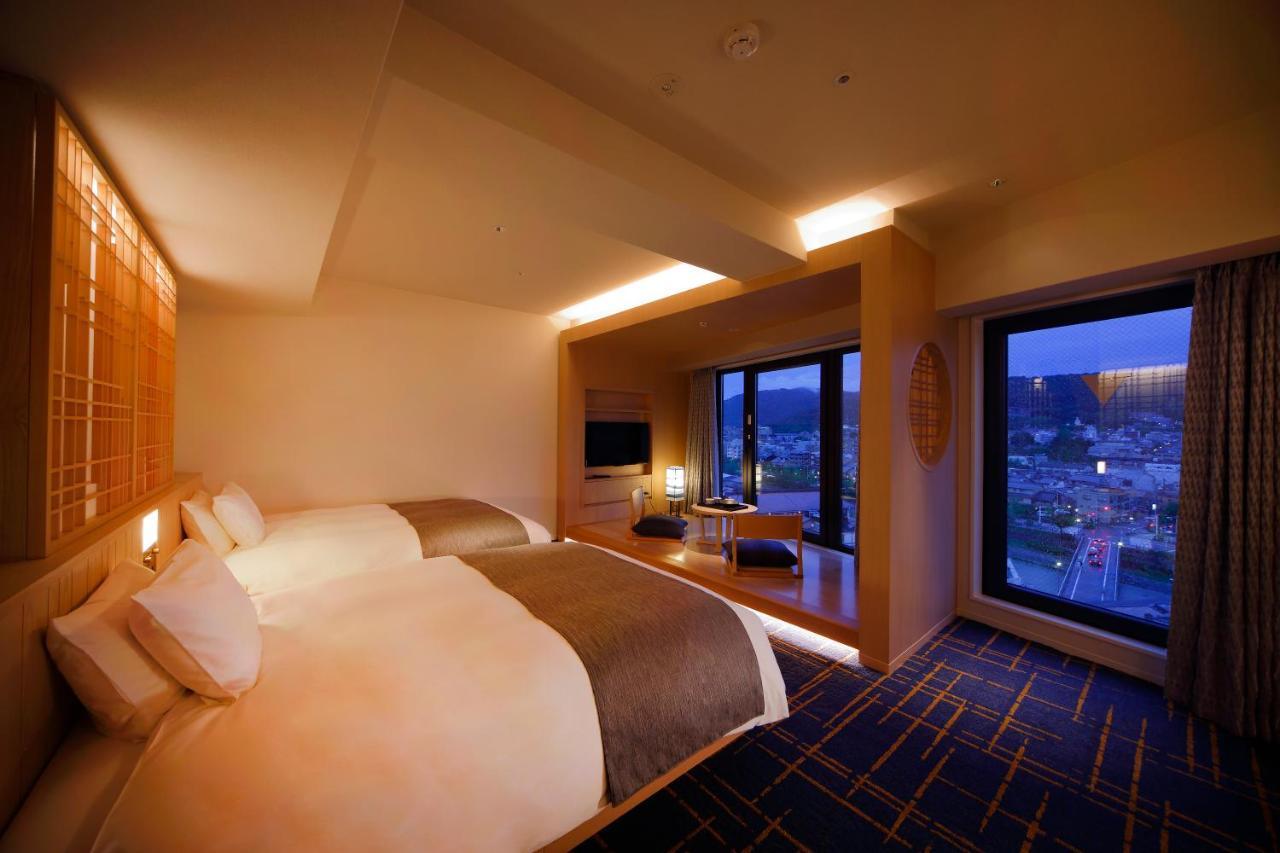 Sh By The Square Kiyamachi Hotel 4*