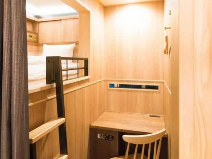 Capsule hotel Cabin Sanjo Kawaramachi