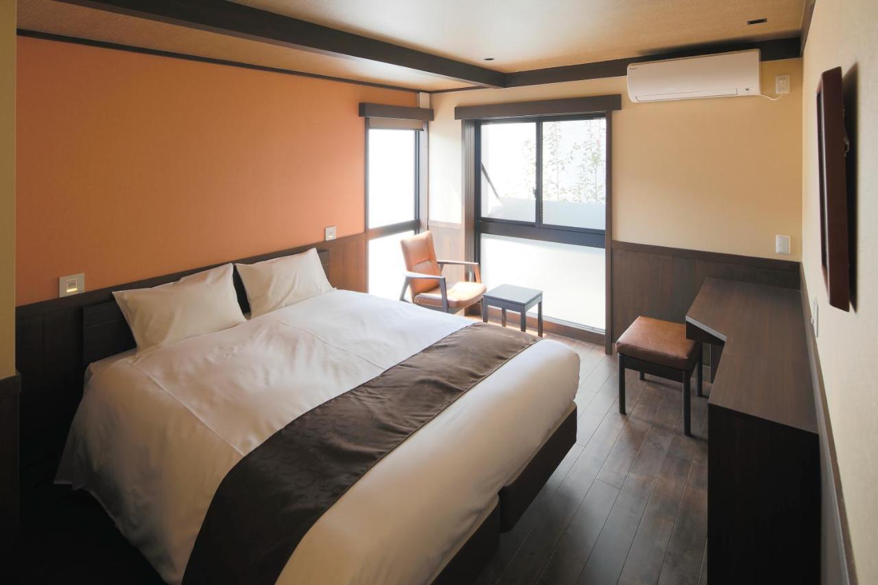 Ryokan Kyomachiya Sakura Urushitei 3*