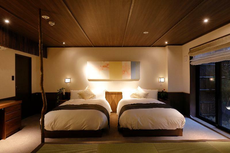 The Junei Imperial Palace West 3* Kyoto