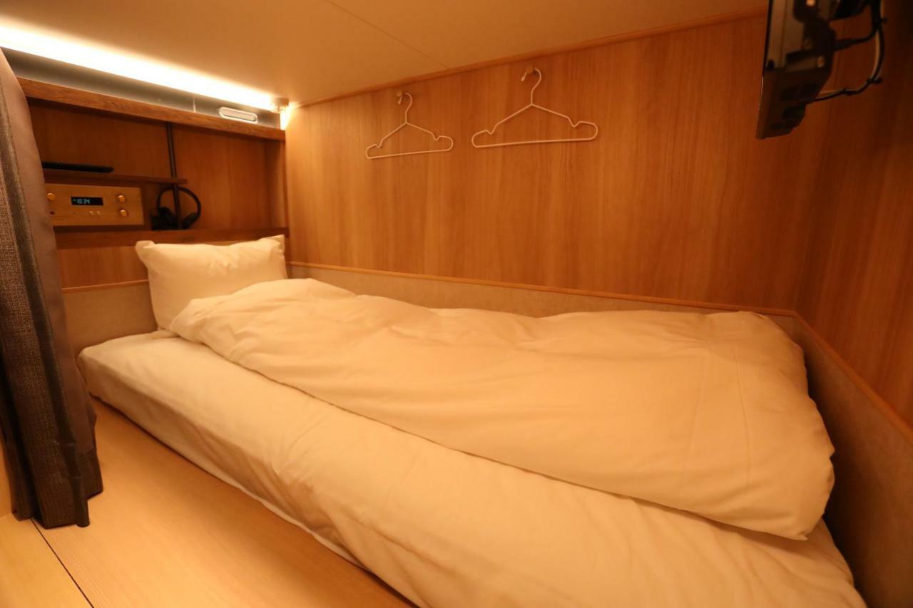Capsule hotel Cabin Sanjo Kawaramachi