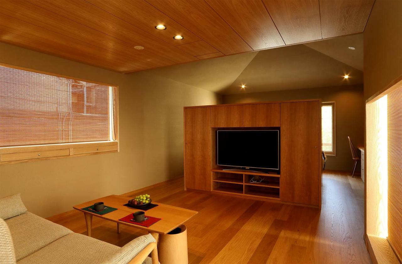 Maru Izumiyacho Kyoto
