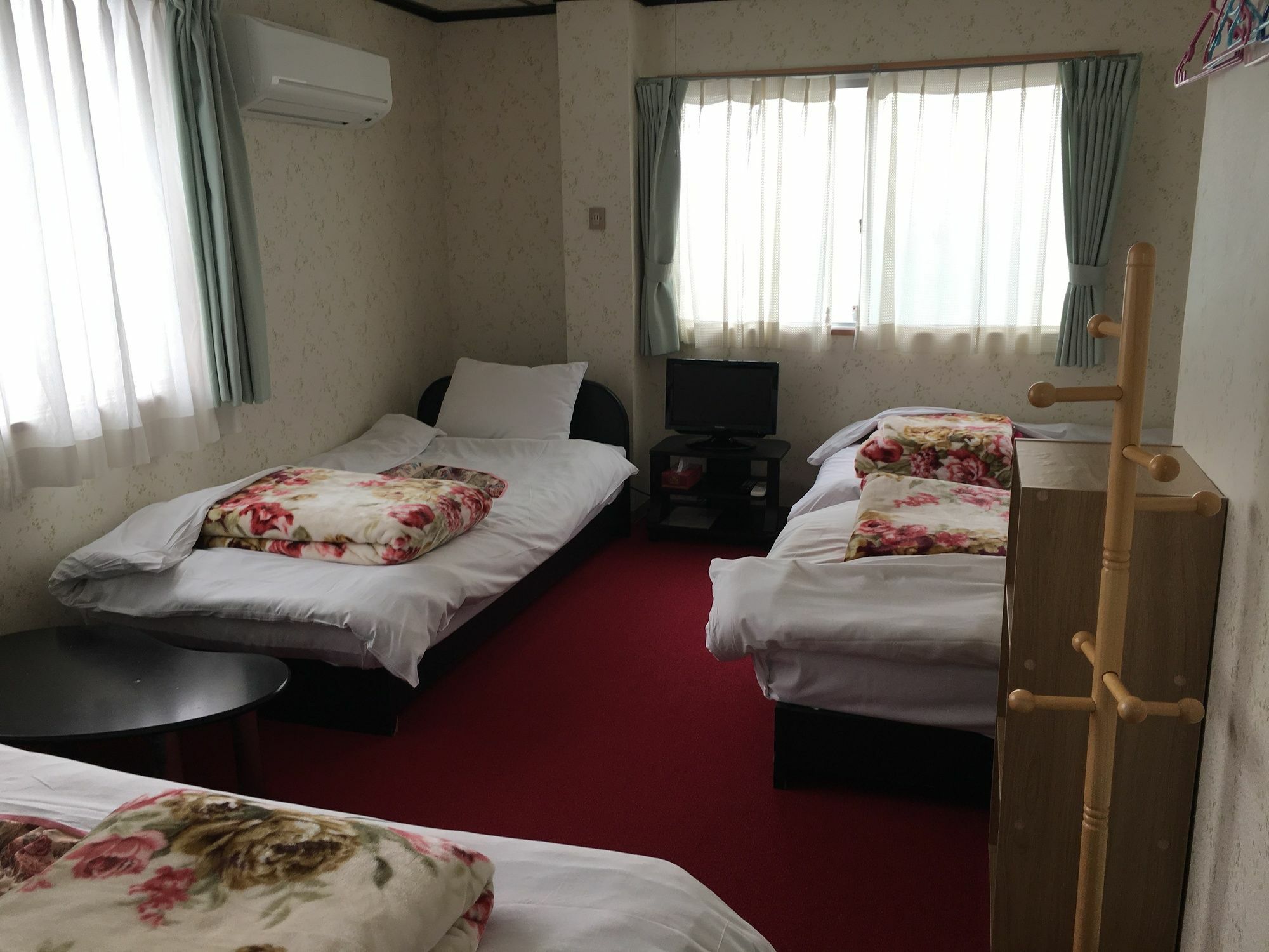 Kitashirakawa Inn *