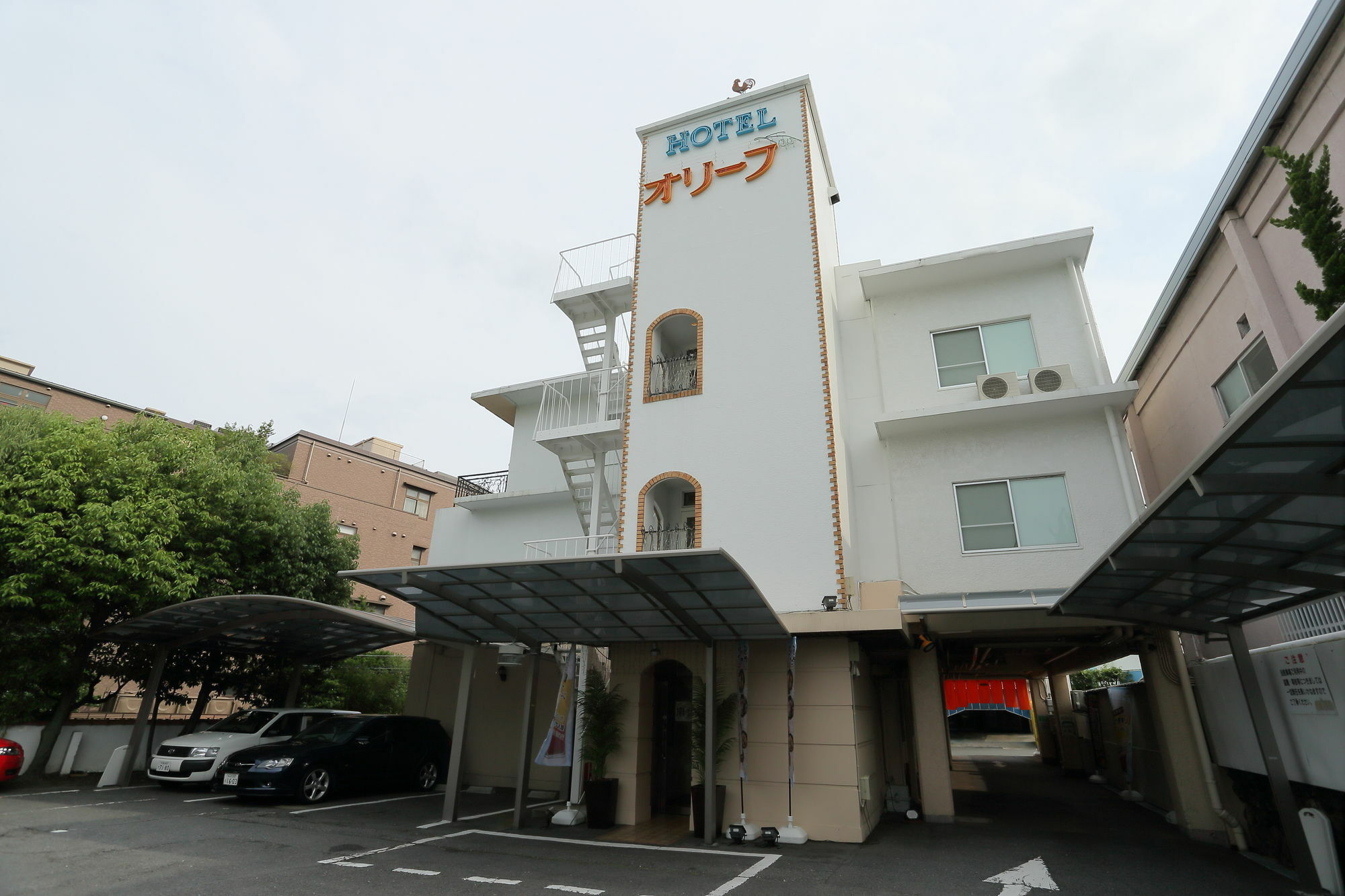 Olive Yamashina - Adults Only Hotel 3*