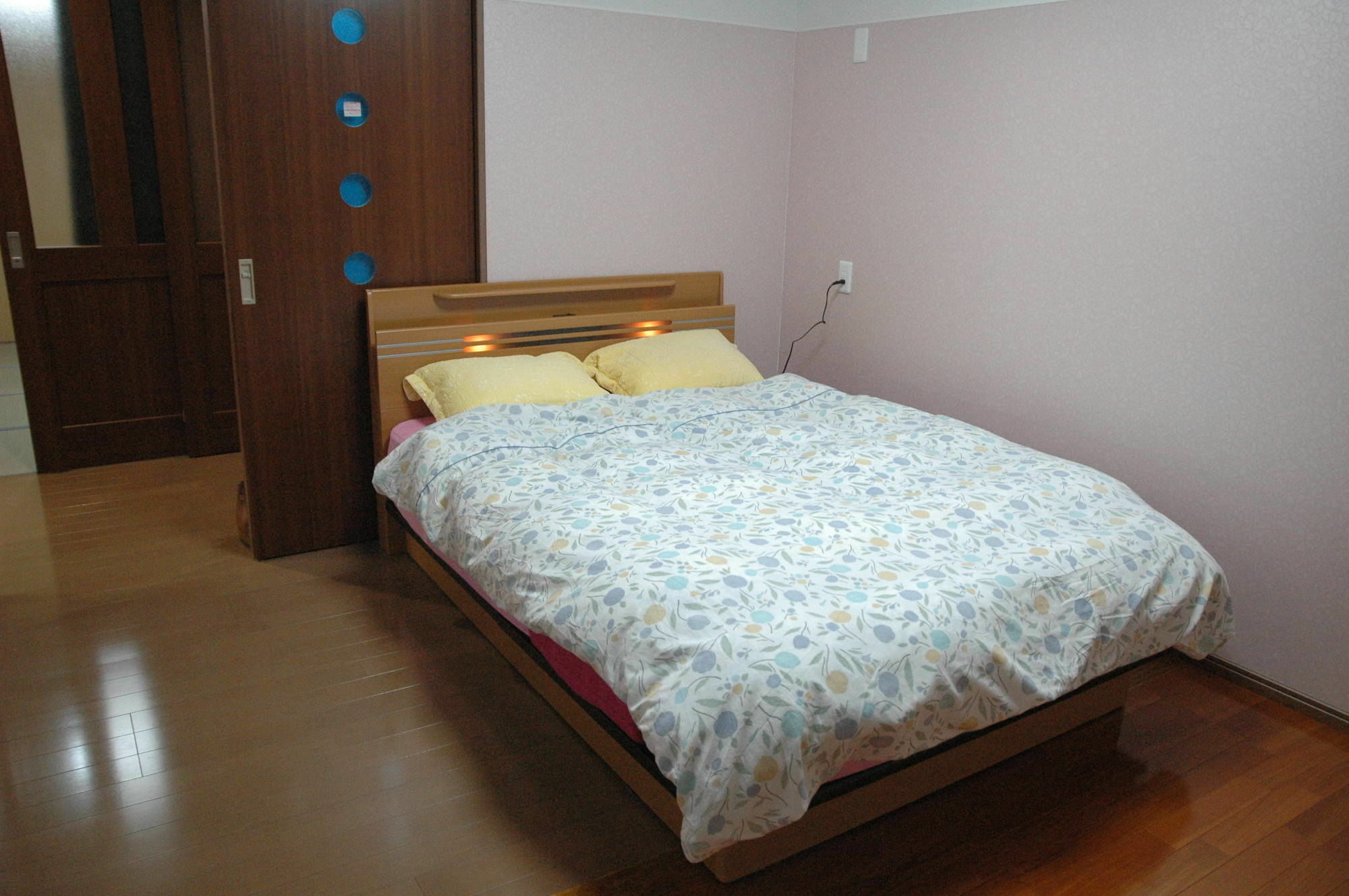 Kamikatsura House Guest house *