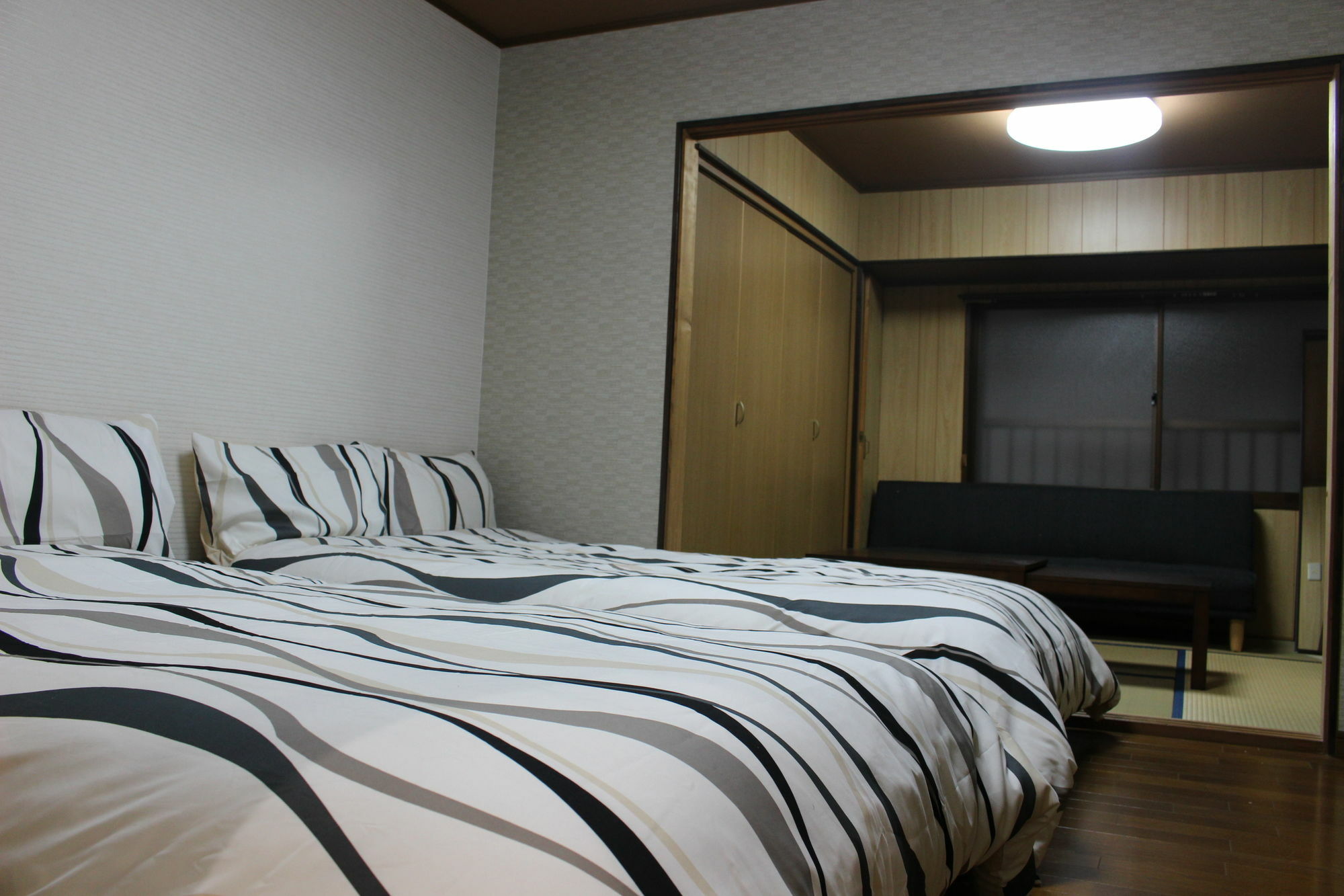 Central Traditional Jpn House *
