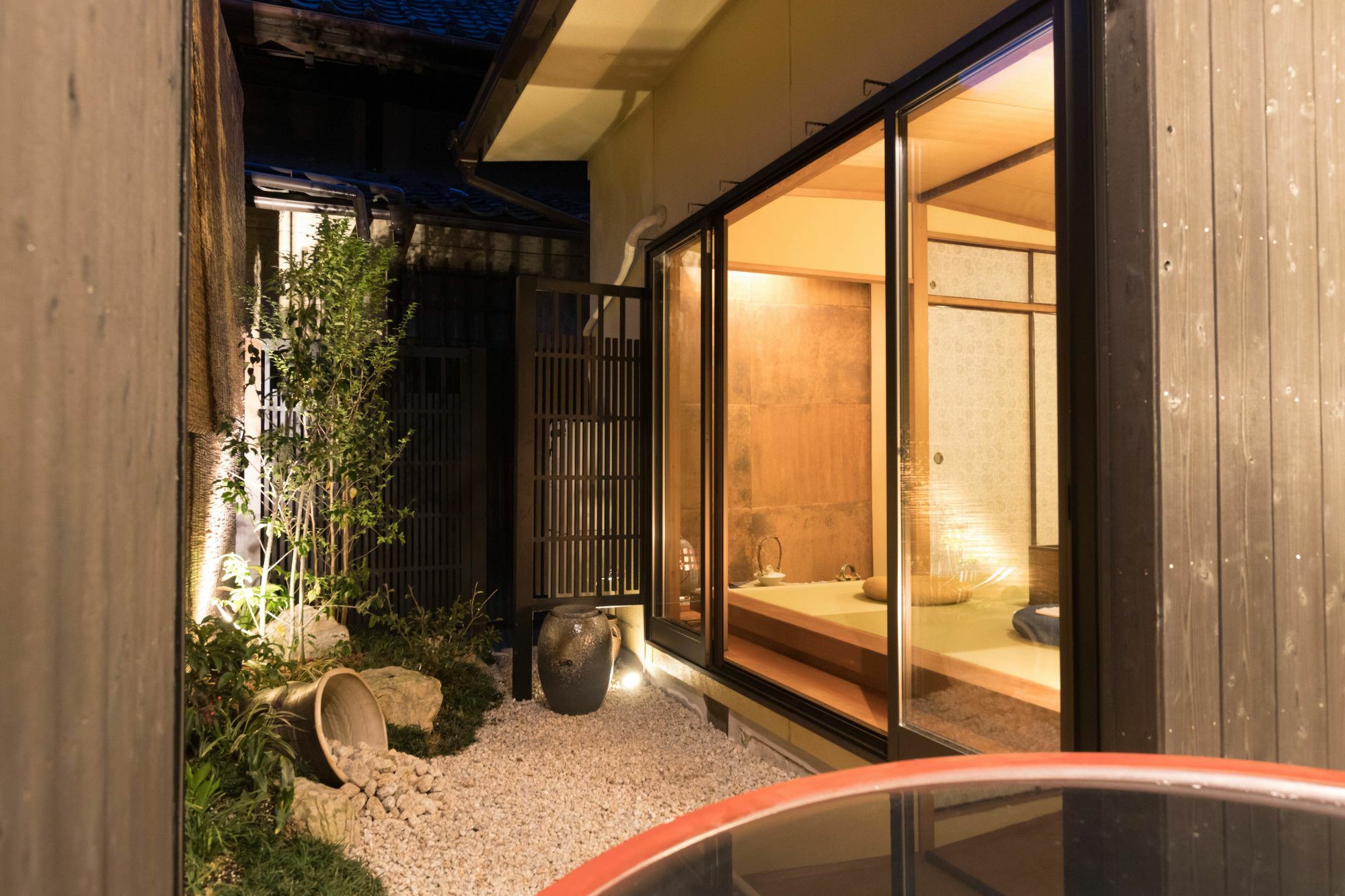 Kiraku Higashiyama