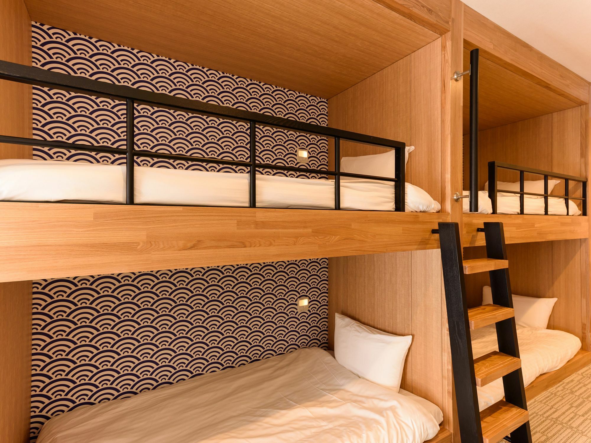 Irori Station Higashi-honganji Hotel 3*