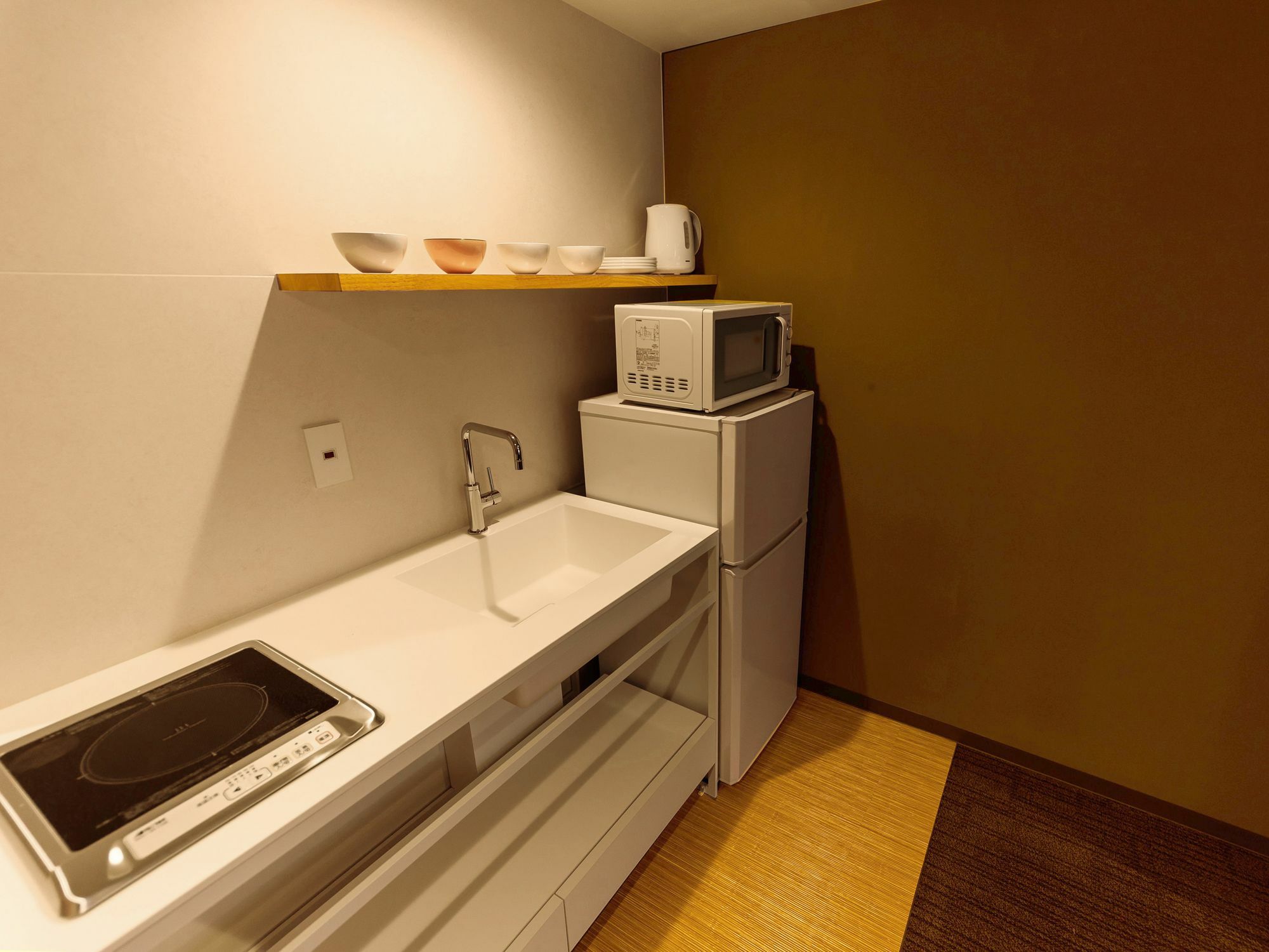 Irori Station Higashi-honganji Hotel 3*