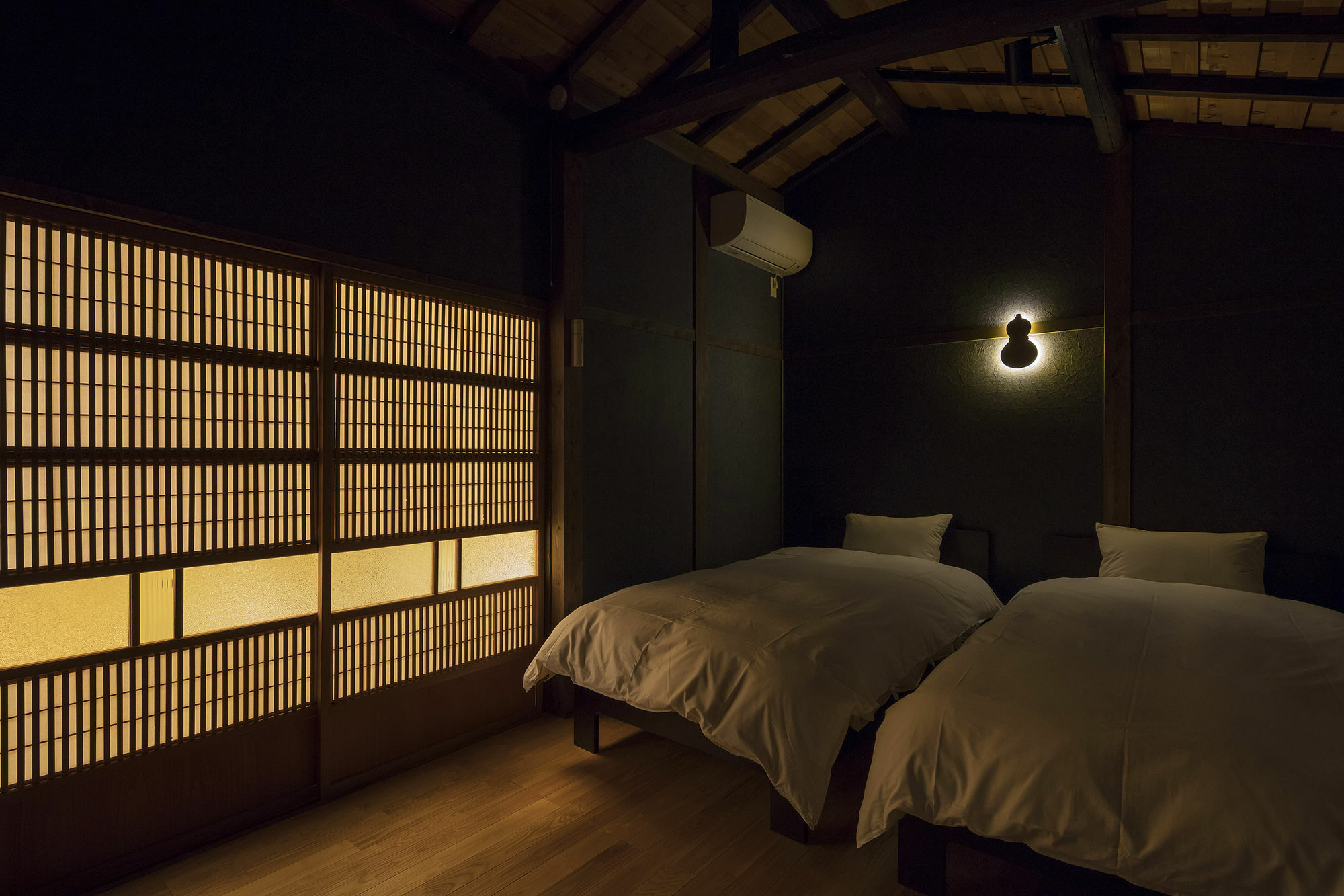 Yoshimigura Machiya House *