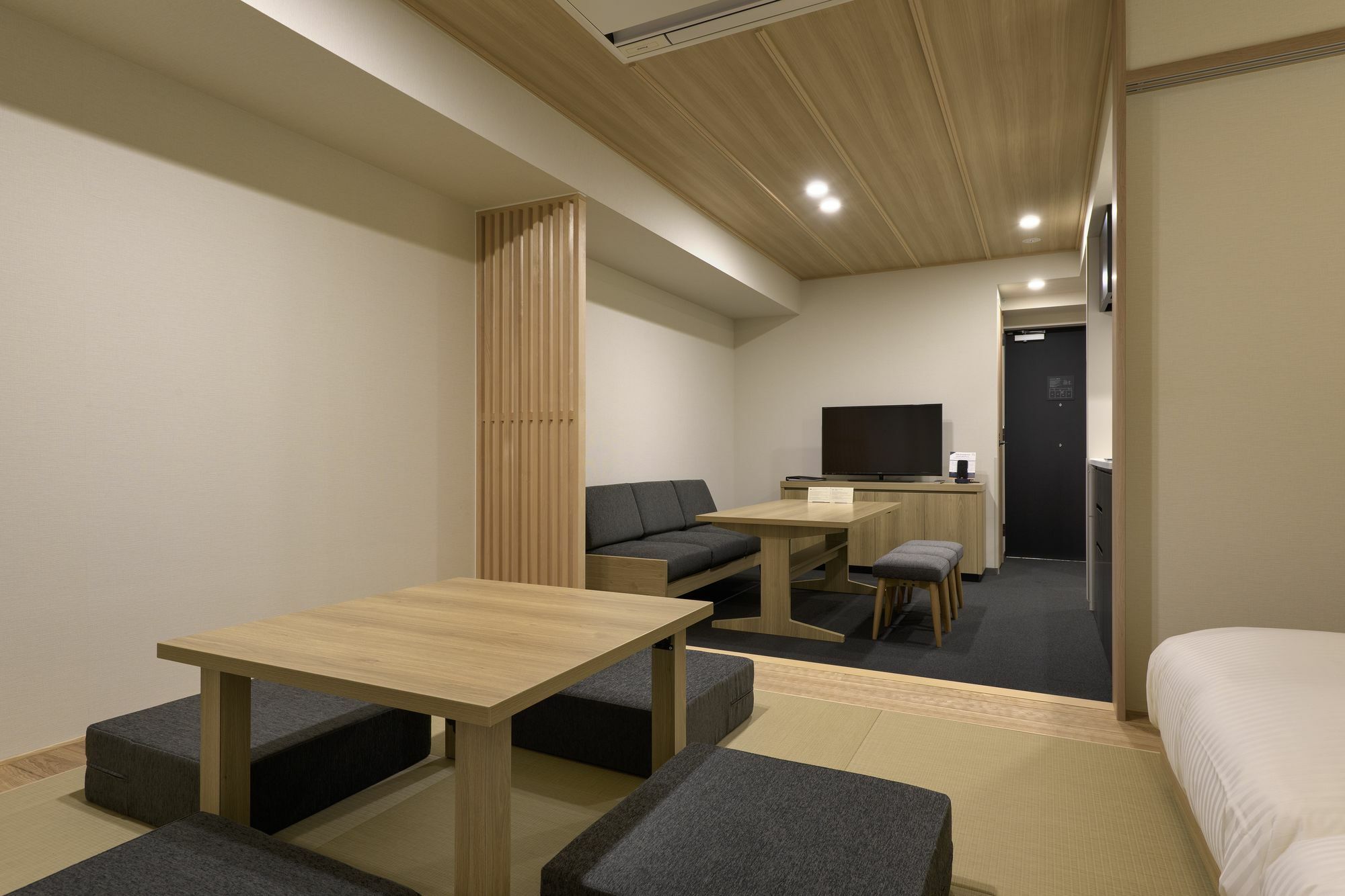 Mimaru Shinmachi Sanjo
