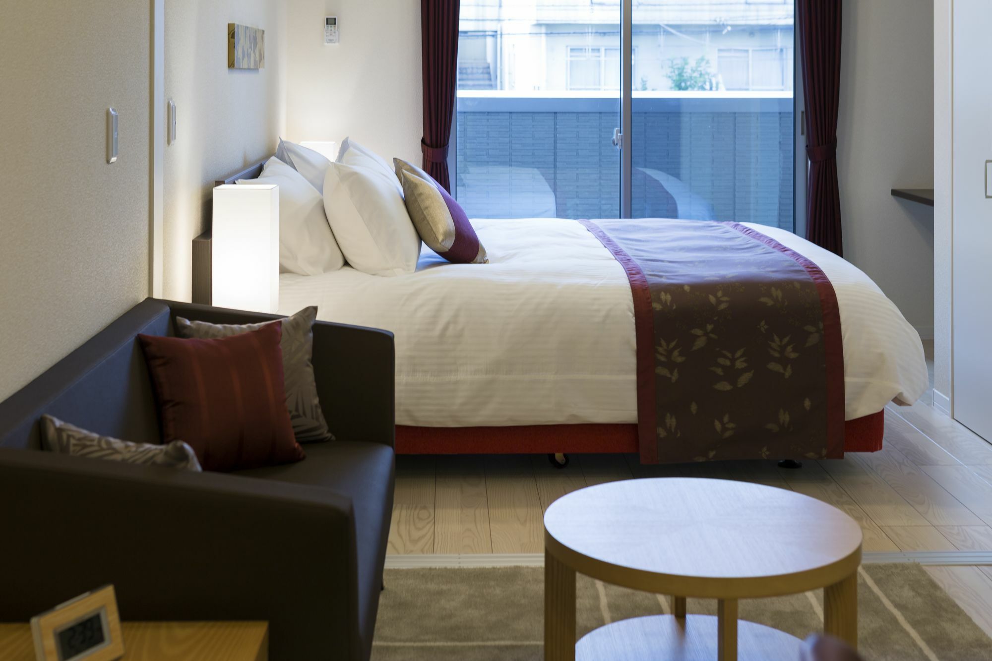Gentle Fox Aparthotel 3*