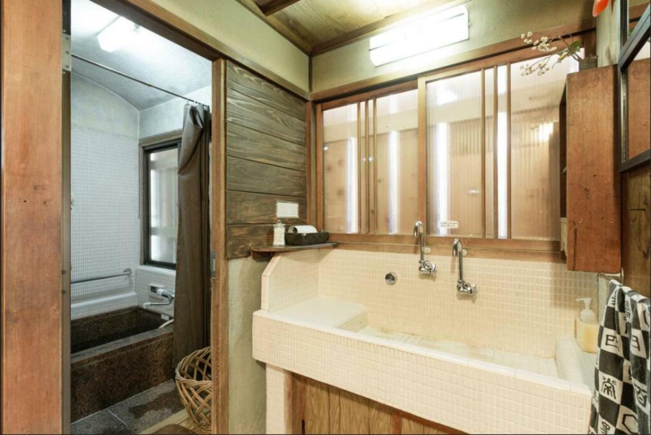 Koiya Guest house 2*