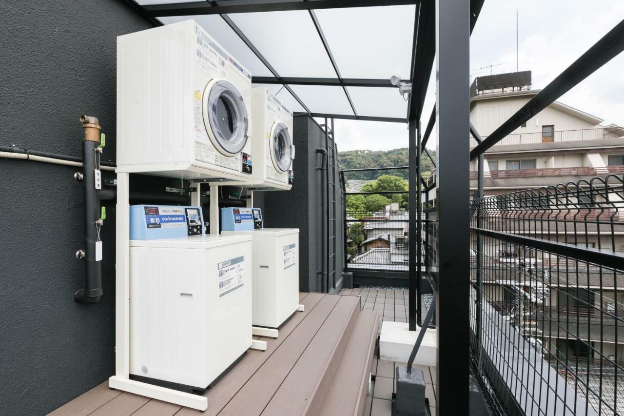 Capsule hotel Tsukimi
