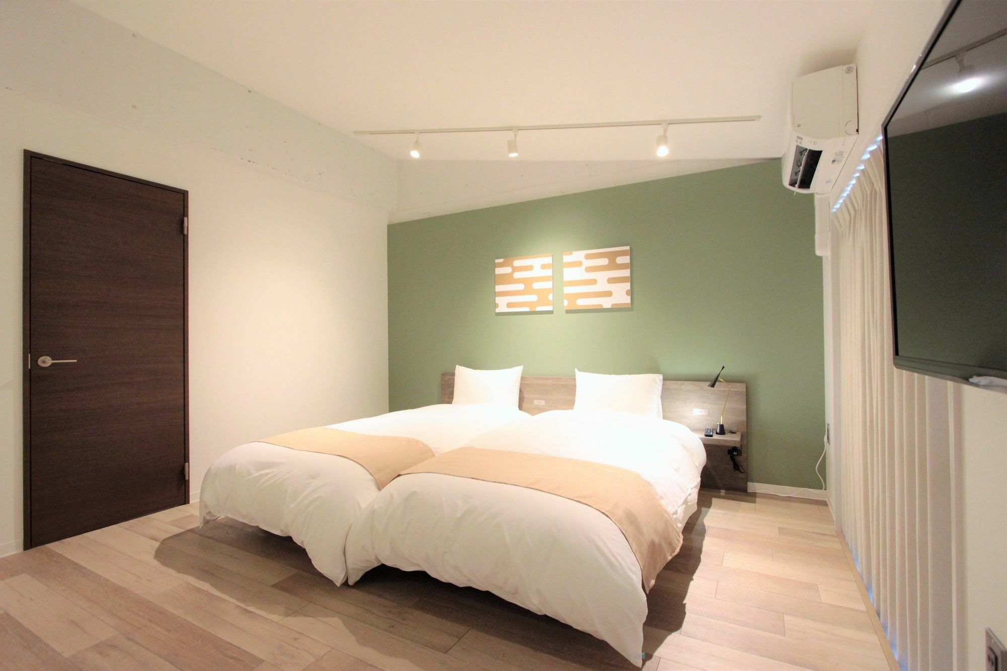 Riverside Arashiyama Hotel 3*