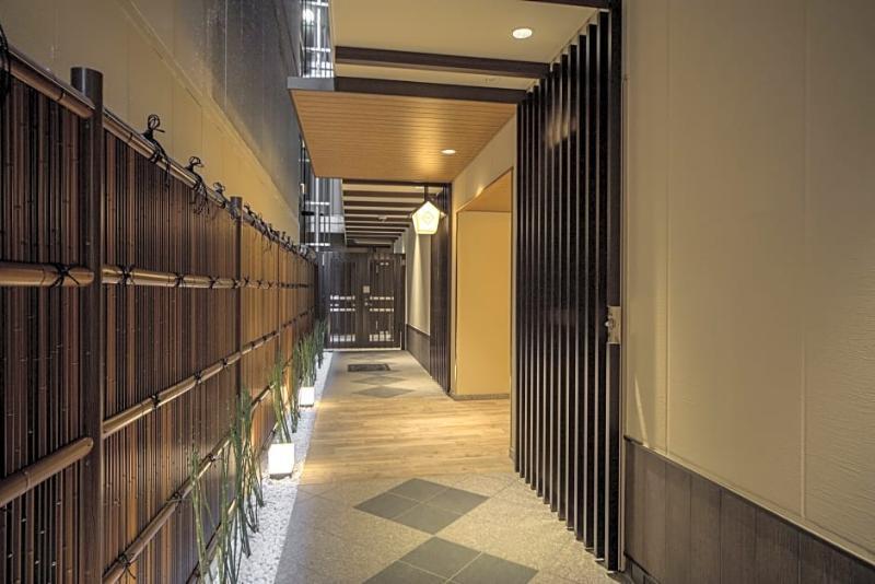 Sotetsu Fresa Kyoto-shijokarasuma 3*