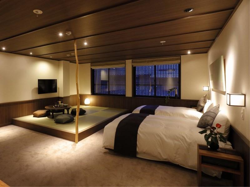 The Junei Imperial Palace West Hotel