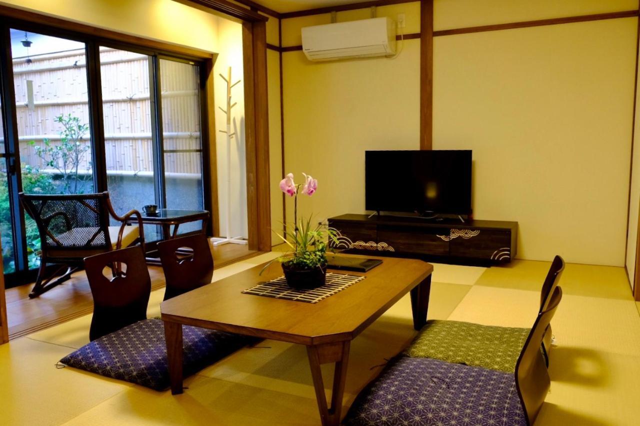 Tsurui Goshonishi 鶴居御所西 Kyoto
