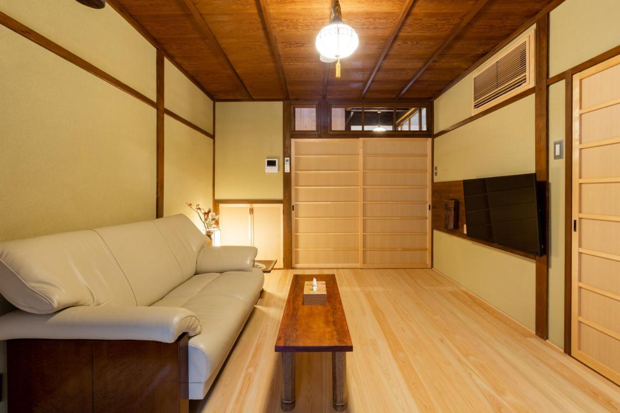 Yamagata Kyomachihatago Kyotostation Mae * Kyoto