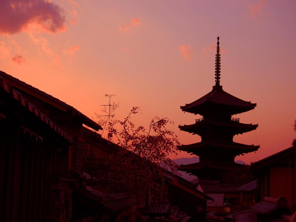 Apa Eki Horikawadori Hotel 3*
