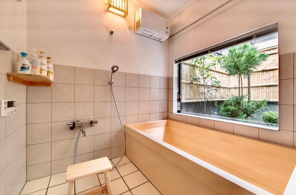 Holiday home Tsurui Goshonishi 鶴居御所西