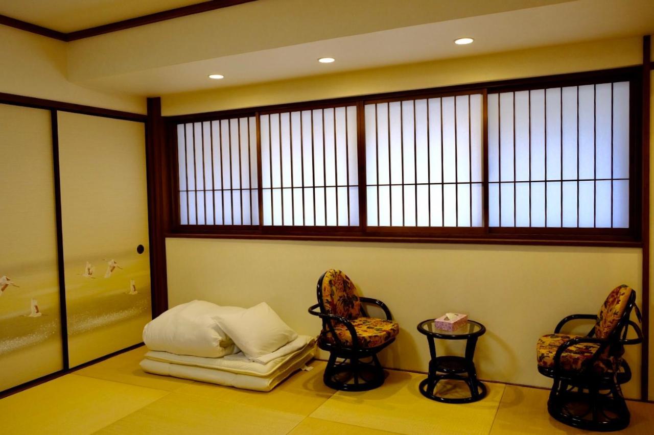 Tsurui Goshonishi 鶴居御所西 Kyoto